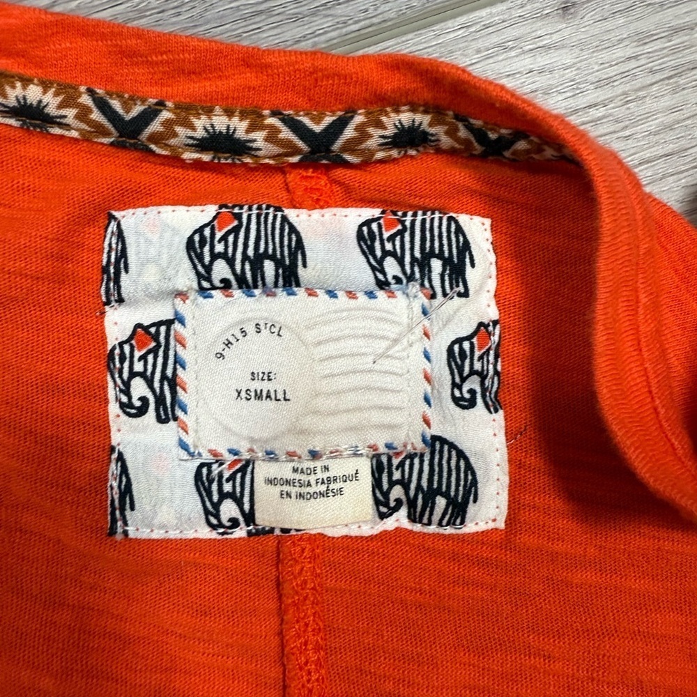 Anthropologie Postmark Top Womens Orange Crinkle Gauze Front Raw Edge - Picture 2 of 3